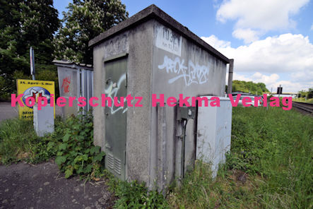 Knöringen Eisenbahn - Knöringen Bahnübergang 1032 km 13,633 BÜ 13,6 - Bahnhofstraße/L513