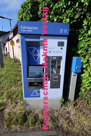Knöringen-Essingen Eisenbahn - Knöringen-Essingen Bahnhof - Fahrkartenautomat