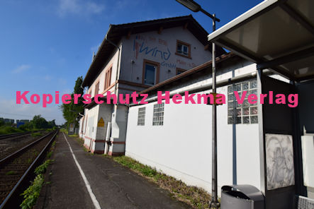 Knöringen-Essingen Eisenbahn - Knöringen-Essingen Bahnhof - Bahnhofsgebäude