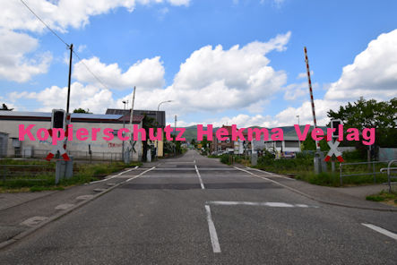 Maikammer/Kirrweiler - Eisenbahn - Bahnübergang Bü 5,8 - Hauptstraße