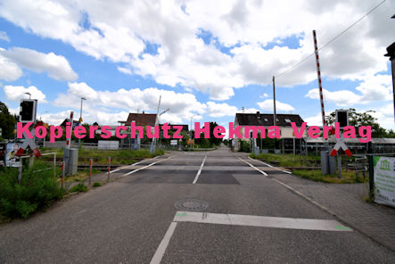 Maikammer/Kirrweiler - Eisenbahn - Bahnübergang Bü 5,8 - Hauptstraße