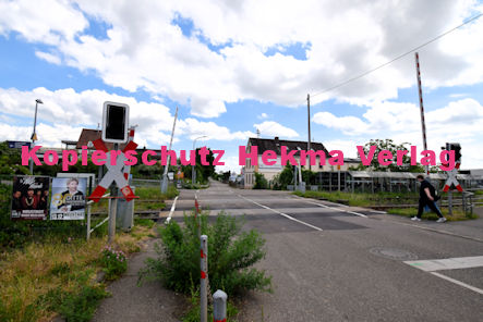 Maikammer/Kirrweiler - Eisenbahn - Bahnübergang Bü 5,8 - Hauptstraße