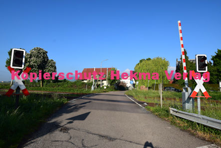 Maikammer/Kirrweiler - Eisenbahn - Bahnübergang Bü 6,0 - Bordmühlweg