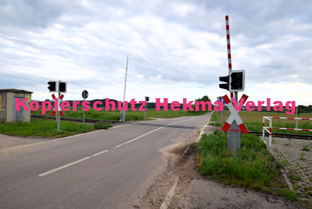 Minderslachen-Winden - Eisenbahn - Minderslachen-Winden Bahnübergang Bü 4,458 - Feldweg