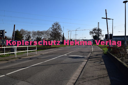 Neustadt Wstr. Eisenbahn - Neustadt Bahnübergang - Speyerdorfer Straße