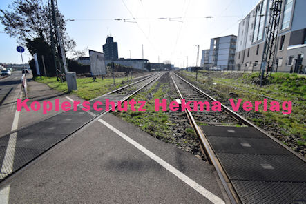 Neustadt Wstr. Eisenbahn - Neustadt Bahnübergang - Speyerdorfer Straße