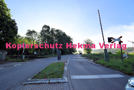 Rohrbach (Pfalz) Eisenbahn - Rohrbach Bahnübergang 1076 Bü 26,1 - Bahnhofstraße/L493