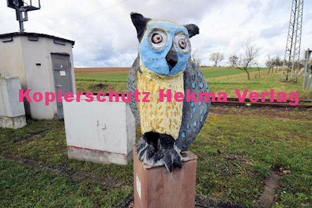 Schaidt (Pfalz) Eisenbahn - Schaidt Bahnhaltepunkt - Figur Eule