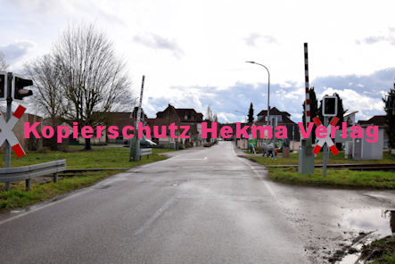 Schaidt (Pfalz) Eisenbahn - Schaidt Bahnübergang - Vollmersweilerer Straße
