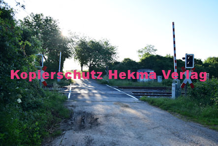 Maikammer Eisenbahn - Maikammer Bahnübergang BÜ 5,2 - Feldweg