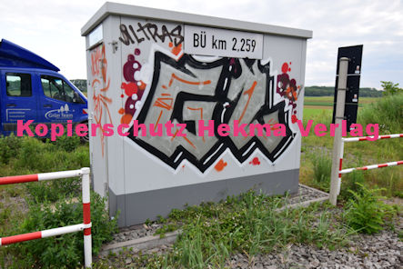 Minderslachen-Winden - Eisenbahn - Minderslachen-Winden Bahnübergang Bü 2,259 - Feldweg