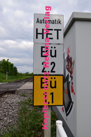 Minderslachen-Winden - Eisenbahn - Minderslachen-Winden Bahnübergang Bü 2,259 - Feldweg