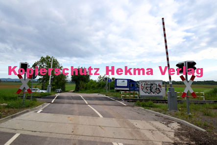 Minderslachen-Winden - Eisenbahn - Minderslachen-Winden Bahnübergang Bü 2,259 - Feldweg