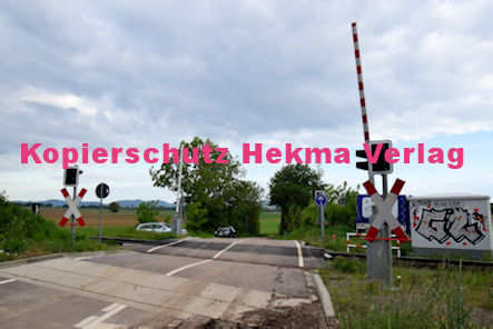 Minderslachen-Winden - Eisenbahn - Minderslachen-Winden Bahnübergang Bü 2,259 - Feldweg