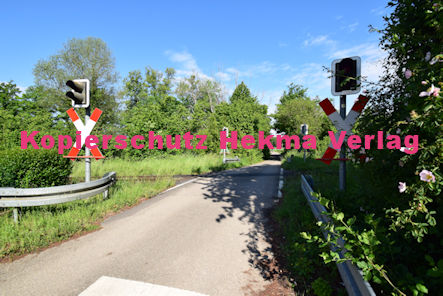 Neuburg am Rhein Eisenbahn - Neuburg Bahnübergang - Bü 56,7 - Mittelgrundweg