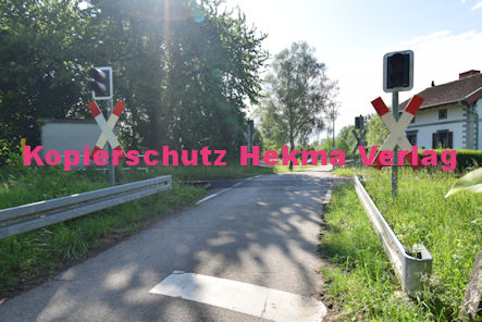 Neuburg am Rhein Eisenbahn - Neuburg Bahnübergang - Bü 56,7 - Mittelgrundweg