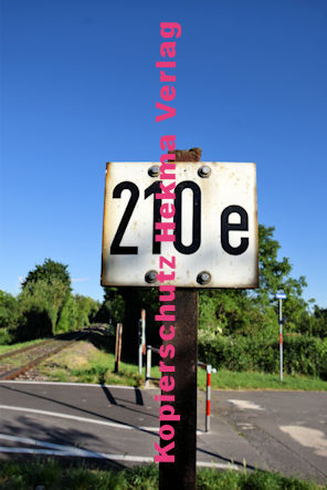 Speyer Eisenbahn - Bahnübergang Speyer Bü 210e - Tullastraße
