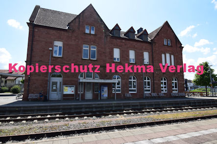 Bad Bergzabern Eisenbahn - Bahnhof Bad Bergzabern - Bahnhofsgebäude