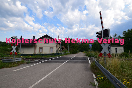 Berg (Pfalz) Eisenbahn - Berg Bahnübergang - Bü 60,4 - Ziegelackerweg