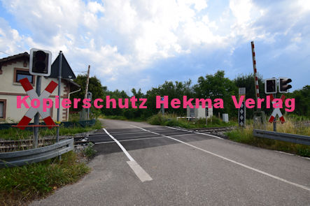 Berg (Pfalz) Eisenbahn - Berg Bahnübergang - Bü 60,4 - Ziegelackerweg