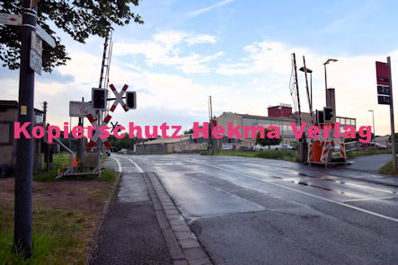 Kandel (Pfalz) - Eisenbahn - Kandel Bahnübergang 1210 Bü 7,1 - Bahnhofstraße - Behelfsschranke