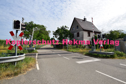 Kapellen-Drusweiler (Pfalz) Eisenbahn - Bahnübergang BÜ 7,9 - Raiffeisenstraße