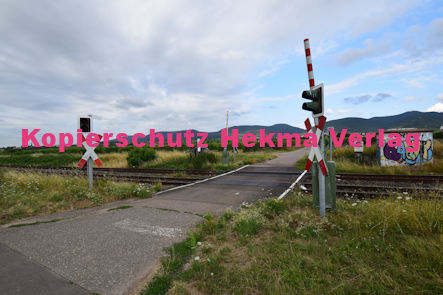 Maikammer Eisenbahn - Maikammer Bahnübergang BÜ km 6,4 - Feldweg
