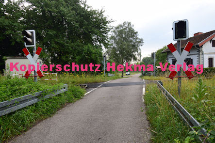 Neuburg am Rhein - Eisenbahn - Neuburg Bahnübergang - Bü 56,7 - Mittelgrundweg