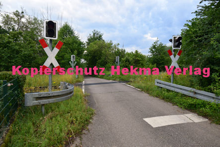 Neuburg am Rhein - Eisenbahn - Neuburg Bahnübergang - Bü 56,7 - Mittelgrundweg
