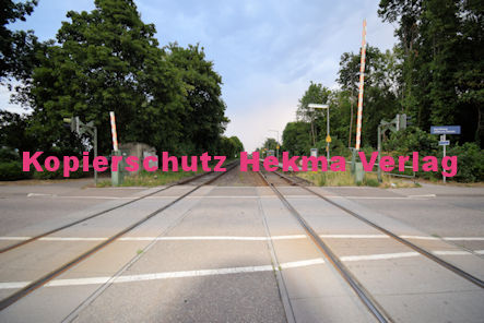 Rohrbach (Pfalz) Eisenbahn - Rohrbach Bahnübergang 1076 km 26,1 - Bahnhofstraße/L493