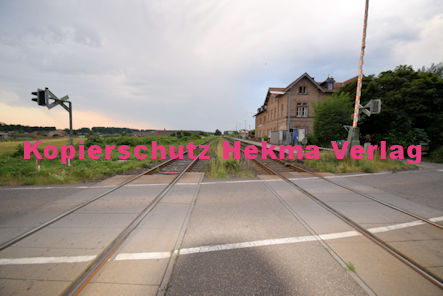Rohrbach (Pfalz) Eisenbahn - Rohrbach Bahnübergang 1076 km 26,1 - Bahnhofstraße/L493