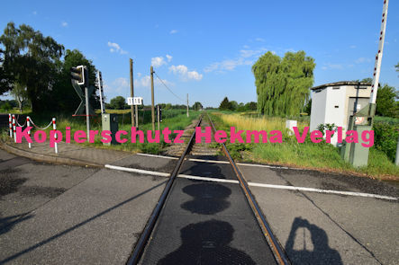 Steinfeld (Pfalz) - Eisenbahn - Steinfeld Bahnübergang 1118 Bü km 39,8 - Bahnhofstraße/L545