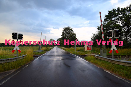 Winden (Pfalz) Eisenbahn - Winden K 12 - Bahnübergang BÜ 1,3 Steinweilerer Straße