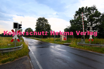 Winden (Pfalz) Eisenbahn - Winden K 12 - Bahnübergang BÜ 1,3 Steinweilerer Straße
