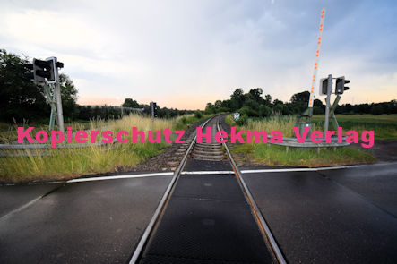 Winden (Pfalz) Eisenbahn - Winden K 12 - Bahnübergang BÜ 1,3 Steinweilerer Straße