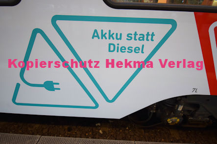 Landau Pfalz Eisenbahn - Bahnhof Landau (HbF) - Fa Stadler Oberleitungs-Hybridfahrzeug (Versuchsstrecke) - Lok 6826 002
