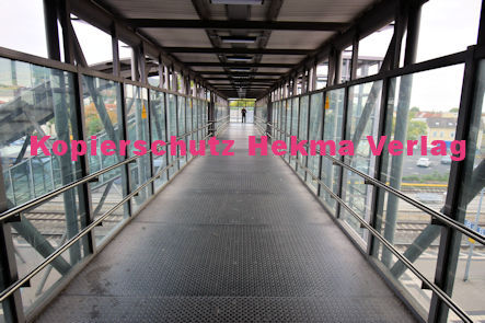 Neustadt Wstr. Eisenbahn - Neustadt Hbf - Überführungssteg