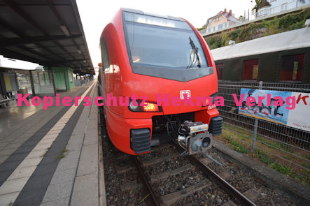 Neustadt (Wstr) Eisenbahn - Bahnhof Neustadt (Hbf) - Fa Stadler Oberleitungs-Hybridfahrzeug (Versuchsfahrzeug im Regelbetrieb) - Lok 6826 003
