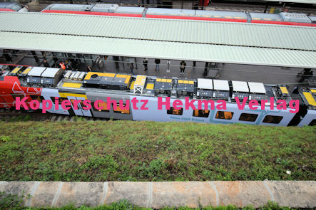 Neustadt (Wstr) Eisenbahn - Bahnhof Neustadt (Hbf) - Fa Stadler Oberleitungs-Hybridfahrzeug (Versuchsfahrzeug im Regelbetrieb) - Lok 6826 008