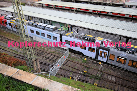 Neustadt (Wstr) Eisenbahn - Bahnhof Neustadt (Hbf) - Fa Stadler Oberleitungs-Hybridfahrzeug (Versuchsfahrzeug im Regelbetrieb) - Lok 6826 008